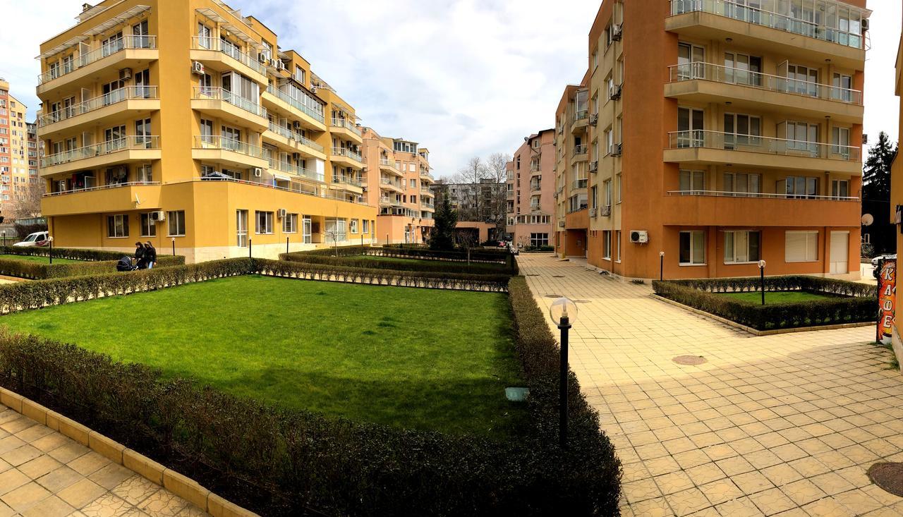 Radost Apartment Varna ภายนอก รูปภาพ
