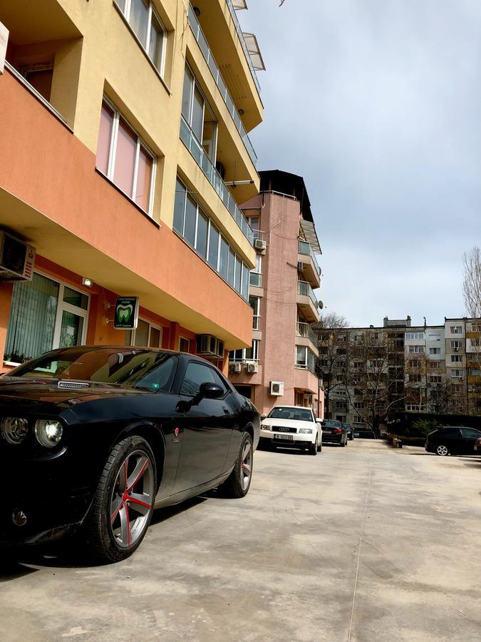 Radost Apartment Varna ภายนอก รูปภาพ